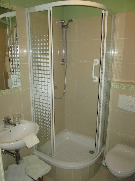 Hotel Zaulek Дембіца Номер фото